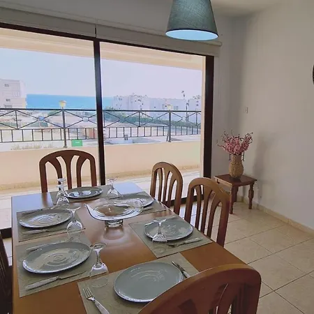 Vista Al Mar Penthouse *