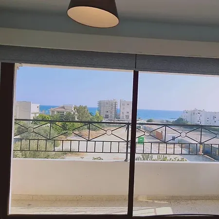 Vista Al Mar Penthouse * Limassol
